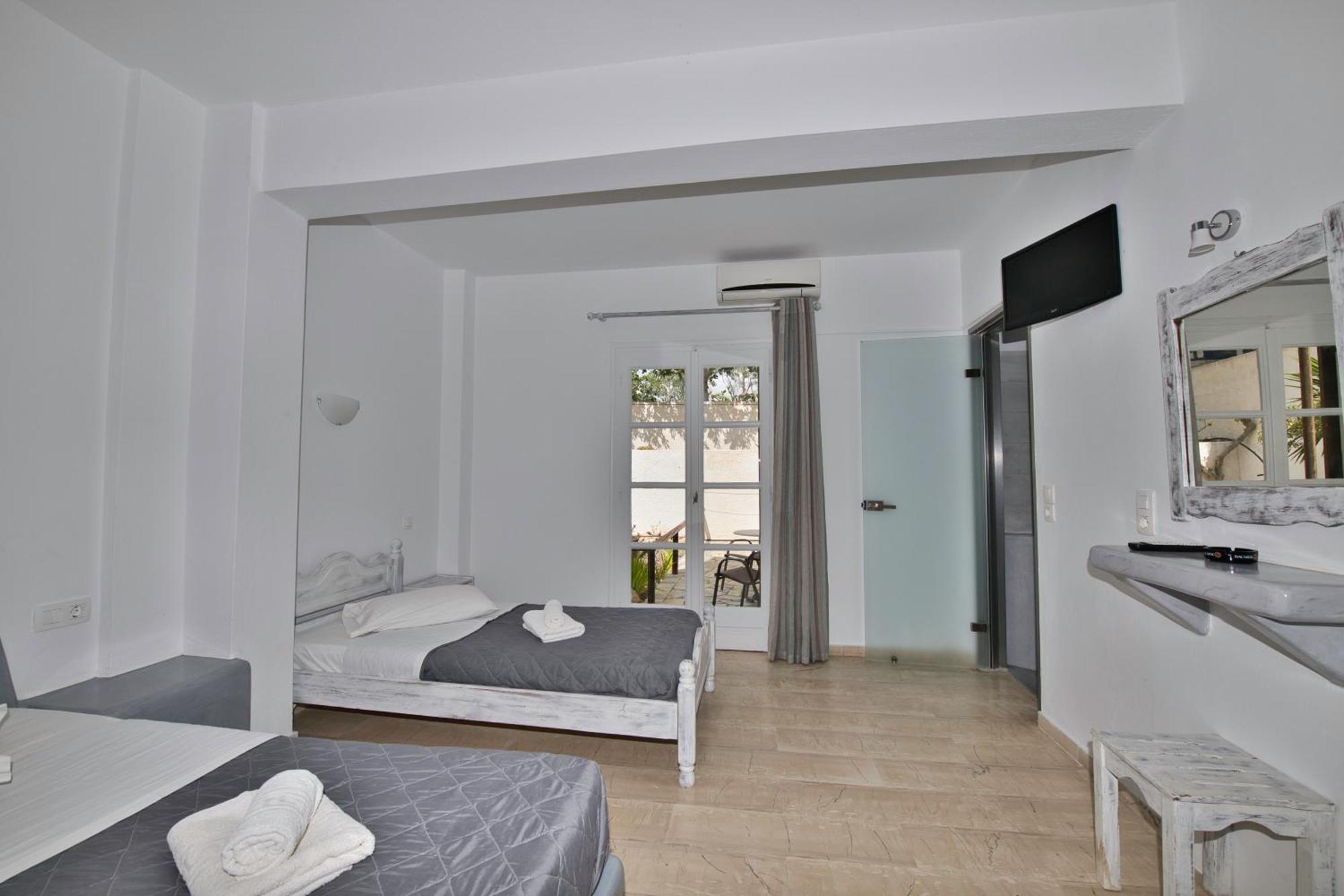 Kamári Ira Apartments מראה חיצוני תמונה